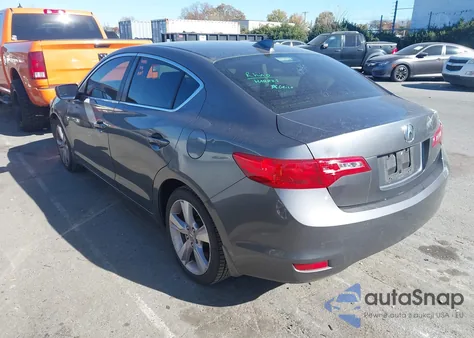 2013 Acura Ilx 2.0L z USA, uszkodzony, nr VIN 19VDE1F53DE010958